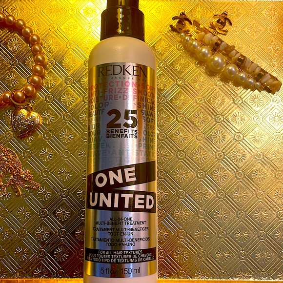 REDKEN ONE UNITED All In One Multi-Benefit Treatment - Picture 1 of 4
